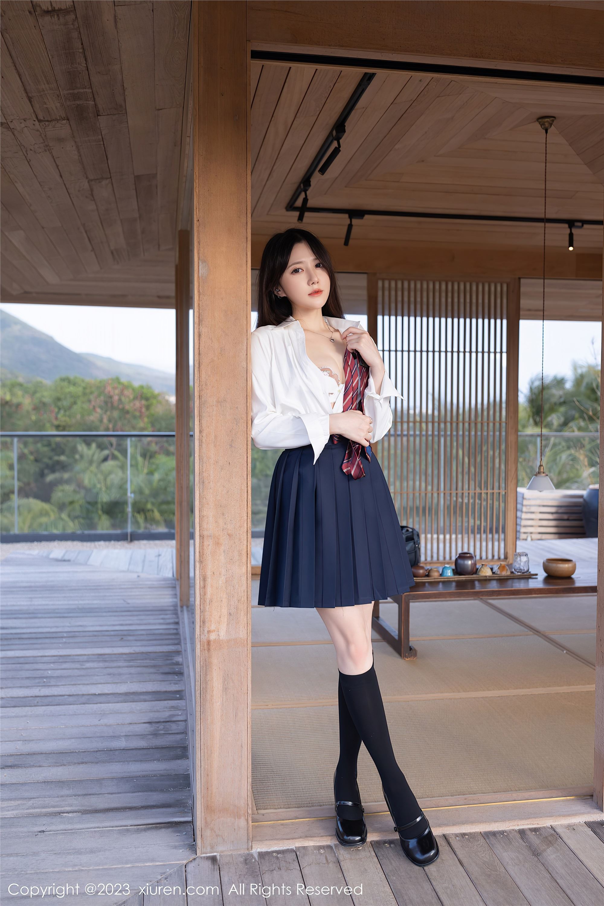 XiuRen秀人网  2023.03.10 NO.6400 鱼子酱Fish 三亚旅拍